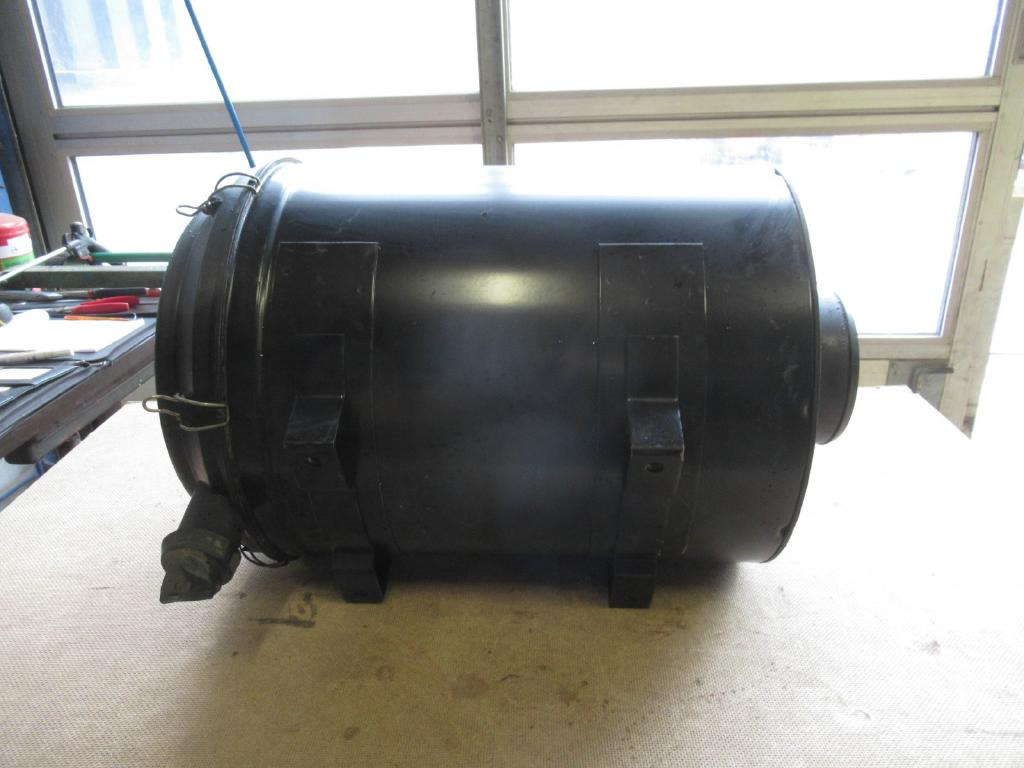 New Holland Kobelco E485 - - Повітряний фільтр в категорії Будівельна техніка: фото 3 New Holland Kobelco E485 - - Повітряний фільтр в категорії Будівельна техніка: фото 3