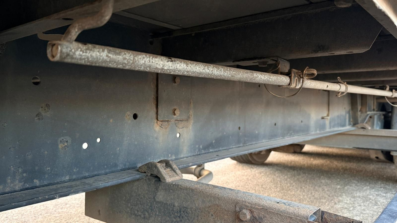 Kögel S24-1 C3V - Тентований напівпричіп: фото 5 Kögel S24-1 C3V - Тентований напівпричіп: фото 5