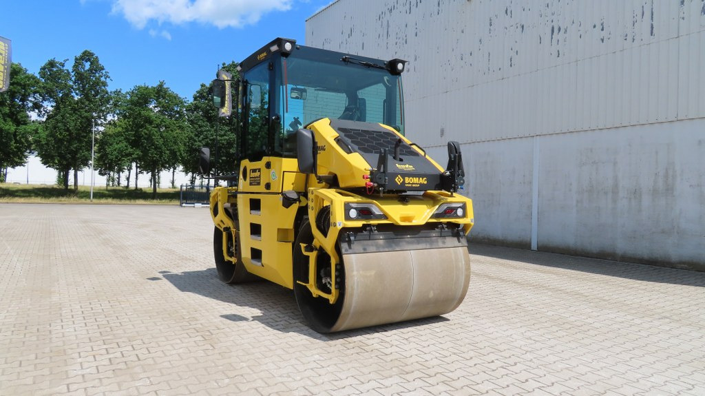 Bomag BW 154 AP 5 - Дорожній каток: фото 4 Bomag BW 154 AP 5 - Дорожній каток: фото 4