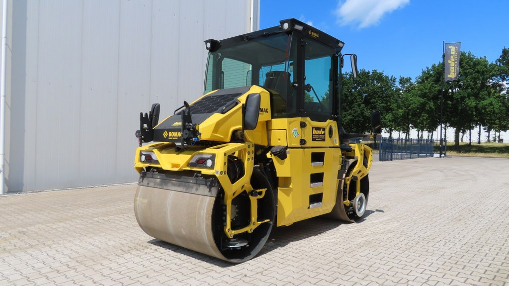 Bomag BW 154 AP 5 - Дорожній каток: фото 2 Bomag BW 154 AP 5 - Дорожній каток: фото 2