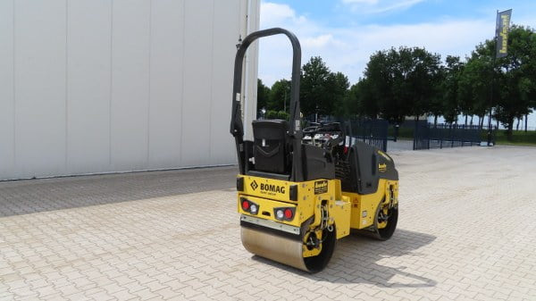 Bomag BW 80 AD-5 - Дорожній каток: фото 2 Bomag BW 80 AD-5 - Дорожній каток: фото 2