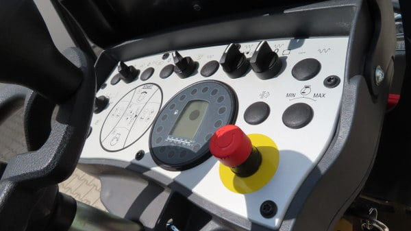 Дорожній каток Bomag BW 80 AD-5: фото 9