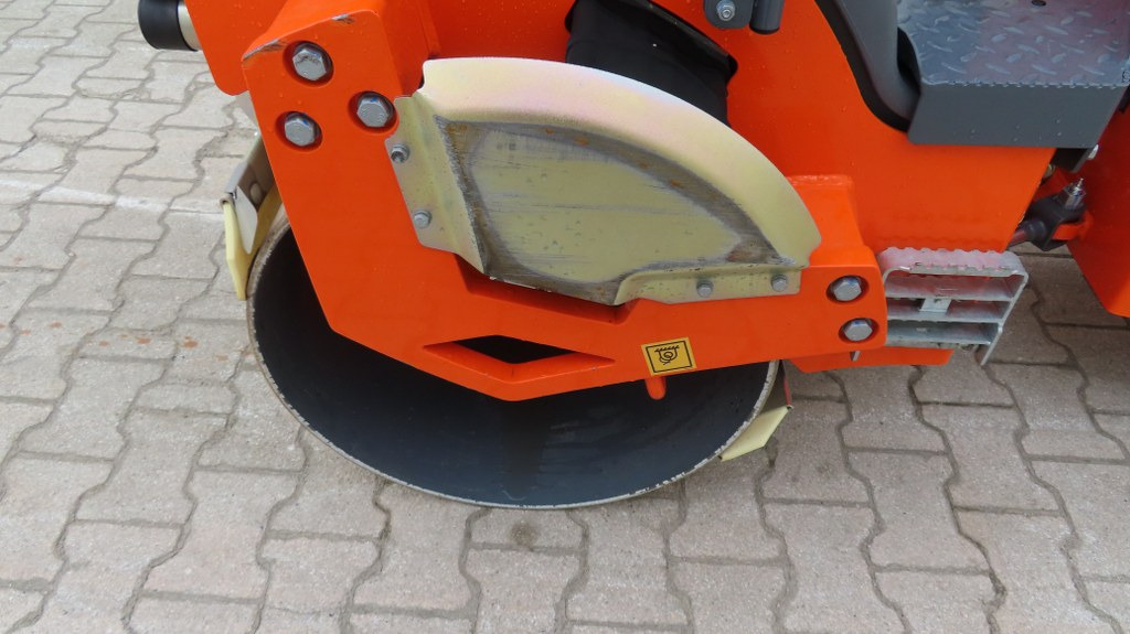 Дорожній каток Hamm HD10C VV: фото 12