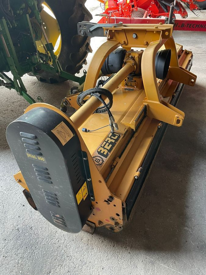 Berti Dual 300 - Косарка-подрібнювач/ Мульчер: фото 2 Berti Dual 300 - Косарка-подрібнювач/ Мульчер: фото 2