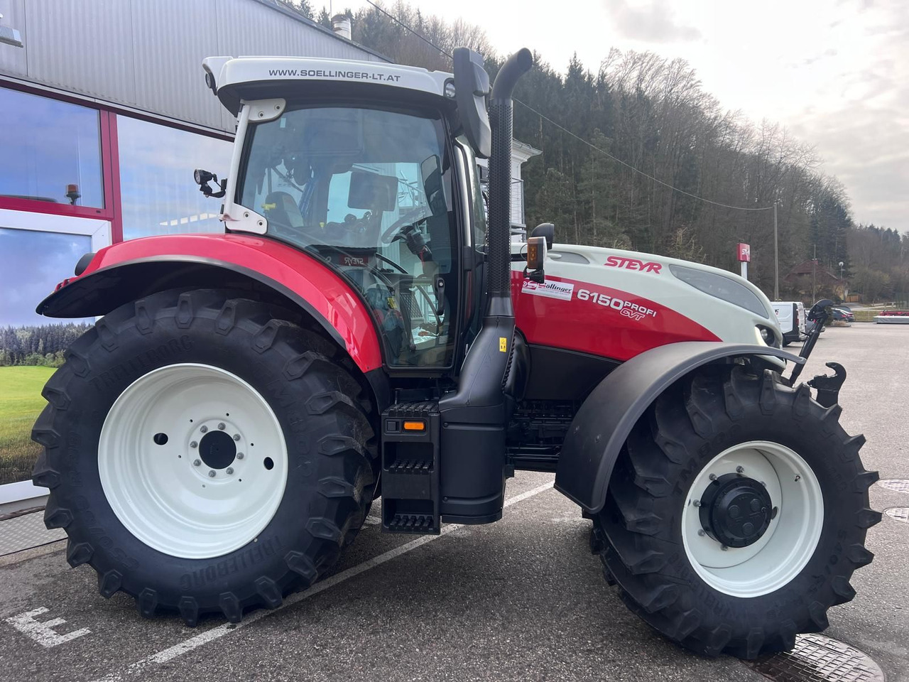 Steyr 6150 Profi CVT (Stage V) - Трактор: фото 4 Steyr 6150 Profi CVT (Stage V) - Трактор: фото 4