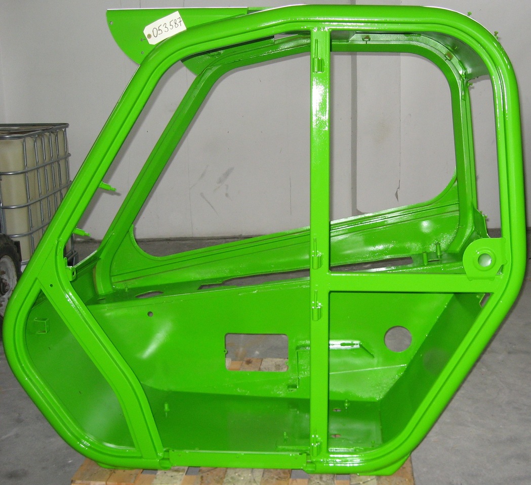 Merlo CAB Nr. 053587 - Кабіна в категорії Навантажувачі телескопічні: фото 1 Merlo CAB Nr. 053587 - Кабіна в категорії Навантажувачі телескопічні: фото 1