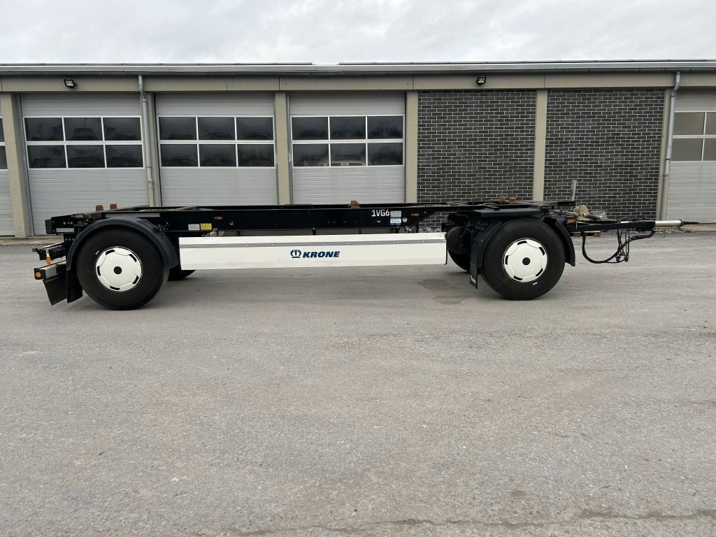 Krone 2 Achswechselfahrgestell, Typ: AZW 18 eL3B9 - Контейнеровоз/ Змінний кузов причіп: фото 1 Krone 2 Achswechselfahrgestell, Typ: AZW 18 eL3B9 - Контейнеровоз/ Змінний кузов причіп: фото 1
