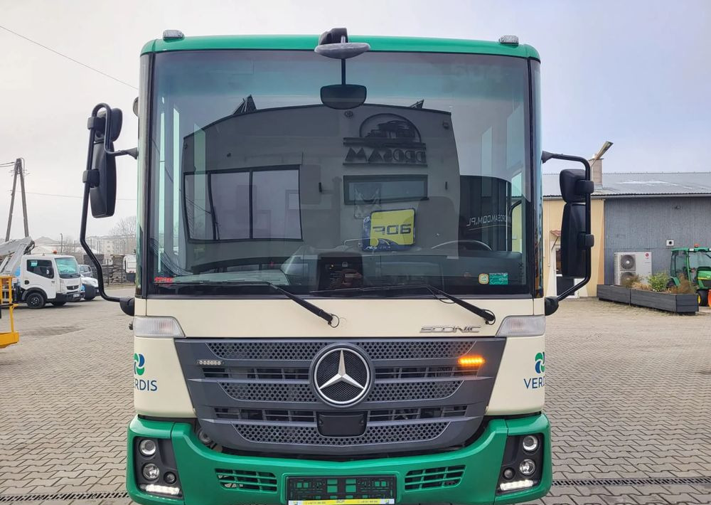 Mercedes-Benz Econic 2630 dwukomorowa - Сміттєвози: фото 3 Mercedes-Benz Econic 2630 dwukomorowa - Сміттєвози: фото 3