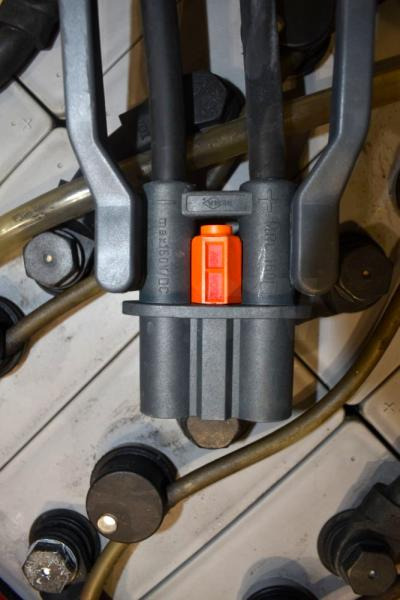 GRUMA 48 Volt 5 PzS 775 Ah - Аккумулятор в категорії Вантажно-розвантажувальна техніка: фото 4 GRUMA 48 Volt 5 PzS 775 Ah - Аккумулятор в категорії Вантажно-розвантажувальна техніка: фото 4