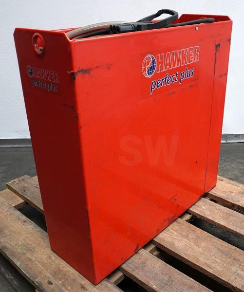 HAWKER 24 Volt 2 PzS 230 Ah - Аккумулятор: фото 2 HAWKER 24 Volt 2 PzS 230 Ah - Аккумулятор: фото 2
