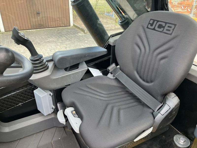 Jcb TLT35-22E - Навантажувач телескопічний: фото 3 Jcb TLT35-22E - Навантажувач телескопічний: фото 3