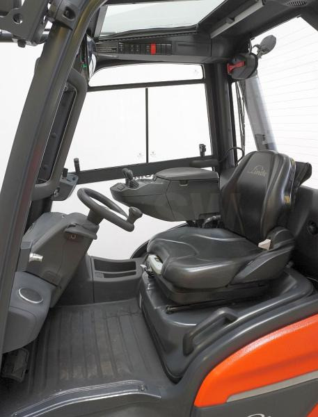 Linde H 25 D 1202 - Дизельний навантажувач: фото 3 Linde H 25 D 1202 - Дизельний навантажувач: фото 3