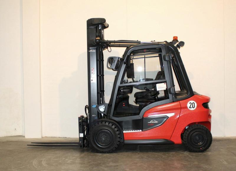 Linde H 30 D 1202 - Дизельний навантажувач: фото 3 Linde H 30 D 1202 - Дизельний навантажувач: фото 3
