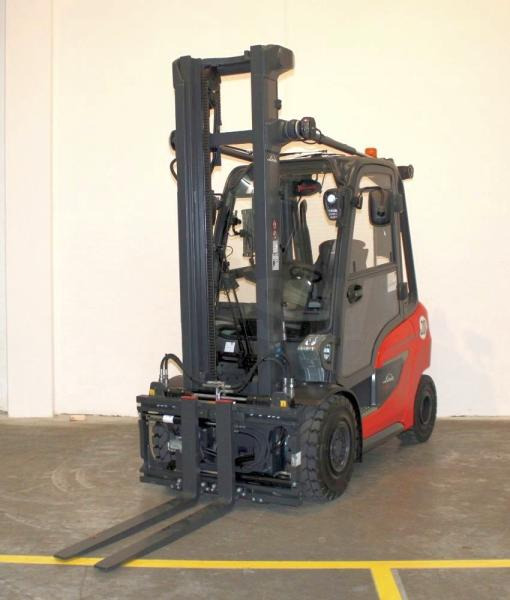 Linde H 30 D 1202 - Дизельний навантажувач: фото 1 Linde H 30 D 1202 - Дизельний навантажувач: фото 1