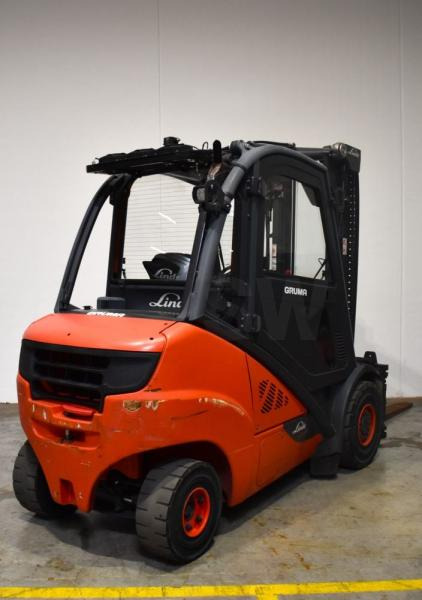 Linde H 35 D (3B) EVO 393-02 - Дизельний навантажувач: фото 2 Linde H 35 D (3B) EVO 393-02 - Дизельний навантажувач: фото 2