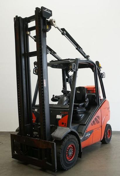 Linde H 35 T EVO 393-02 - Газовий навантажувач: фото 1 Linde H 35 T EVO 393-02 - Газовий навантажувач: фото 1