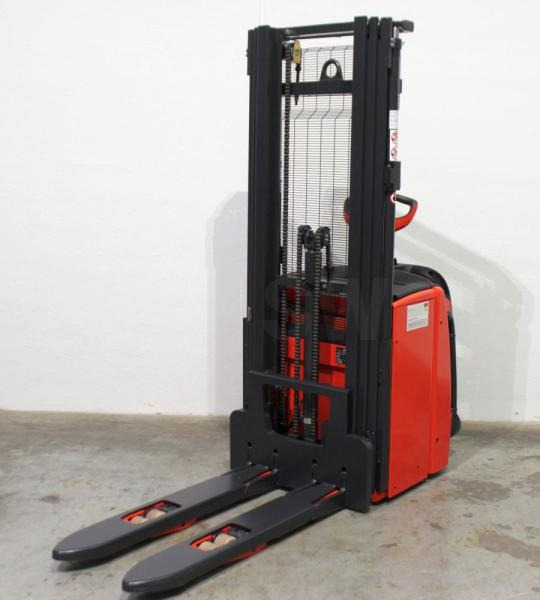 Linde L 16 AP i 1173-01 - Штабелер: фото 4 Linde L 16 AP i 1173-01 - Штабелер: фото 4