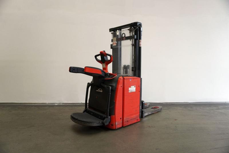 Linde L 20 AP i 1173 - Штабелер: фото 1 Linde L 20 AP i 1173 - Штабелер: фото 1
