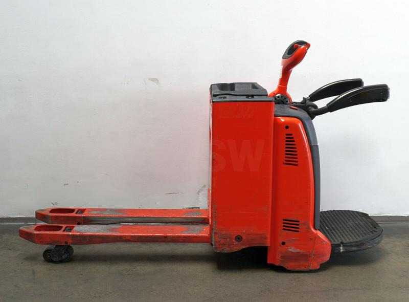 Linde T 20 AP 131 - Візок: фото 4 Linde T 20 AP 131 - Візок: фото 4