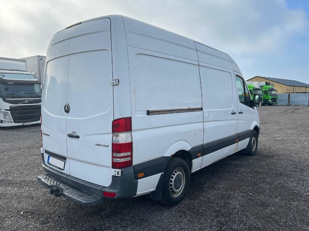 Mercedes-Benz Sprinter 316 CDI serie 6276 - Суцільнометалевий фургон: фото 3 Mercedes-Benz Sprinter 316 CDI serie 6276 - Суцільнометалевий фургон: фото 3