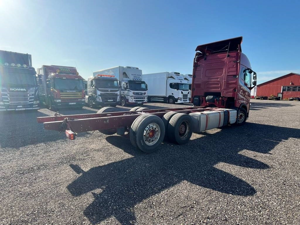 Volvo FH 16 serie 0561 - Вантажівка шасі: фото 4 Volvo FH 16 serie 0561 - Вантажівка шасі: фото 4