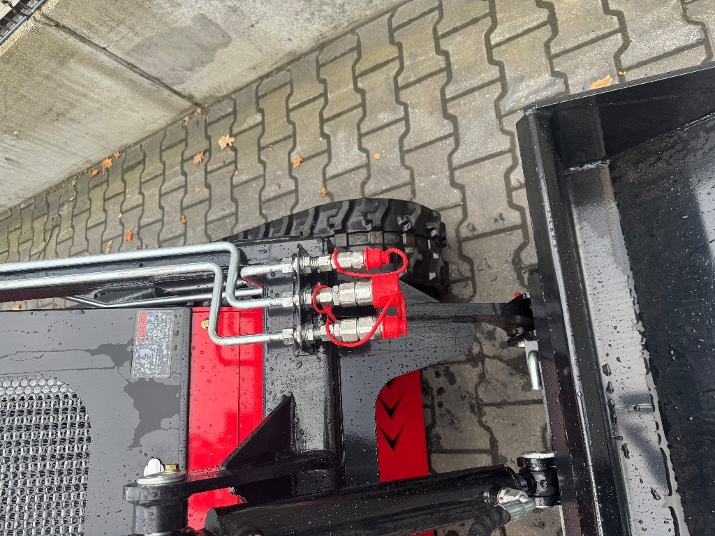 Captok CK 380 C - Гусеничний навантажувач: фото 3 Captok CK 380 C - Гусеничний навантажувач: фото 3