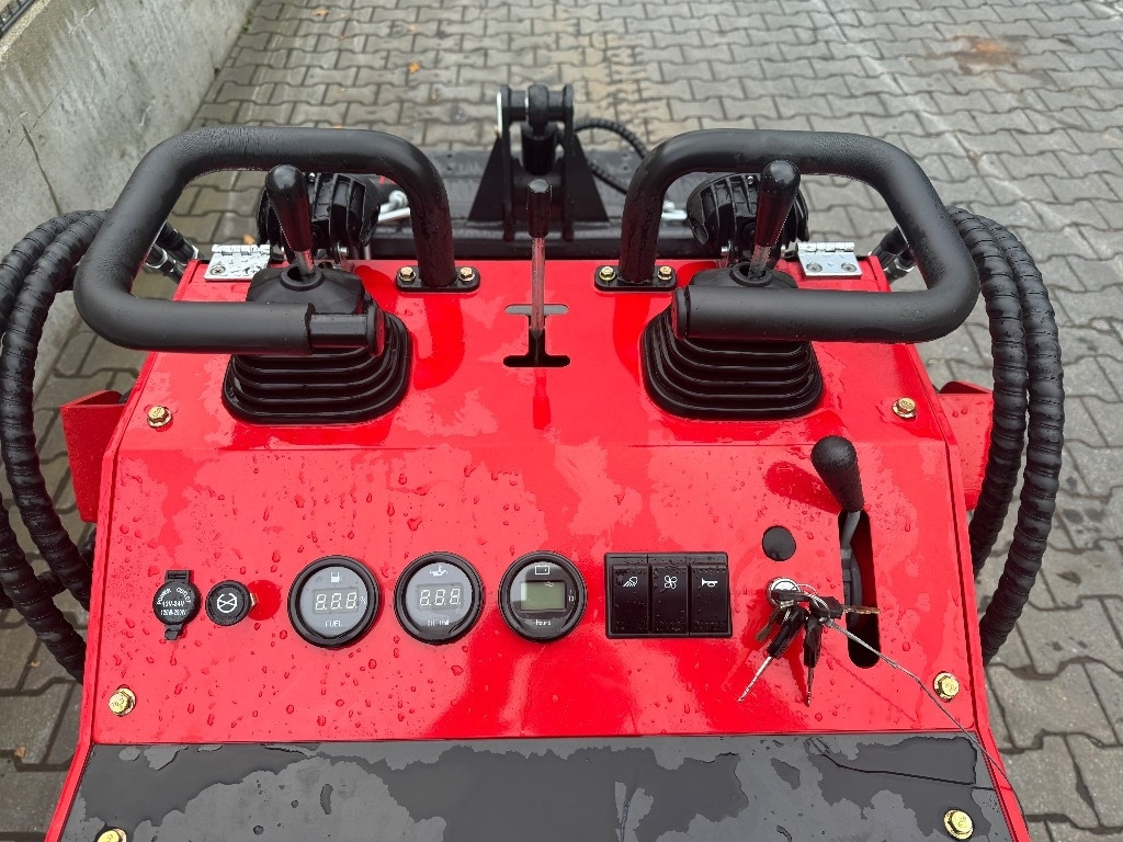 Captok CK 380 C - Гусеничний навантажувач: фото 5 Captok CK 380 C - Гусеничний навантажувач: фото 5