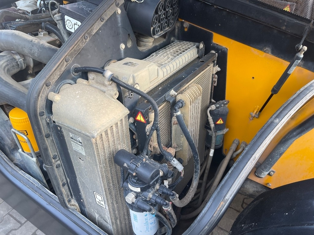 JCB 533-105 - Навантажувач телескопічний: фото 4 JCB 533-105 - Навантажувач телескопічний: фото 4