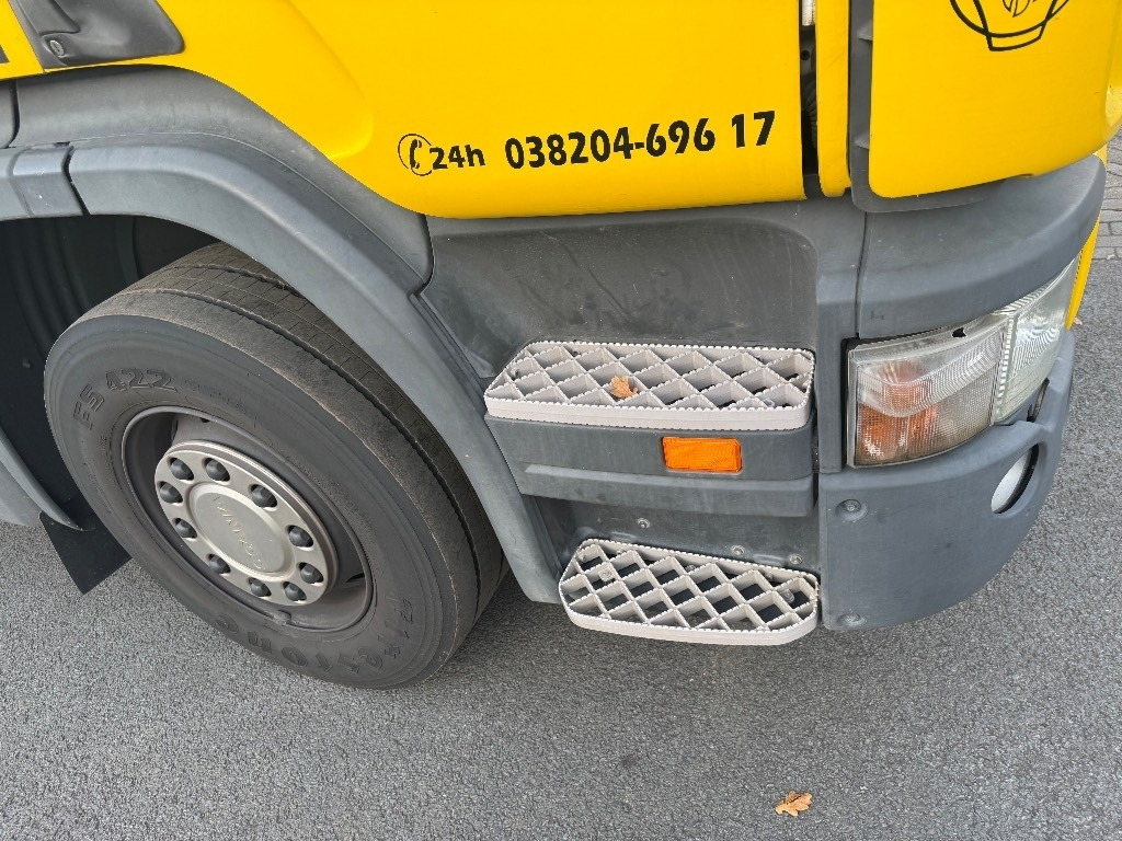 Scania P 340 - Вантажівка з закритим кузовом: фото 3 Scania P 340 - Вантажівка з закритим кузовом: фото 3