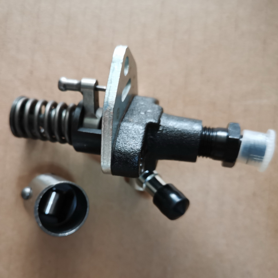 KOOP ENGINE KD192FC Original Fuel Injector - Інжектор в категорії Колісні навантажувачі: фото 1 KOOP ENGINE KD192FC Original Fuel Injector - Інжектор в категорії Колісні навантажувачі: фото 1