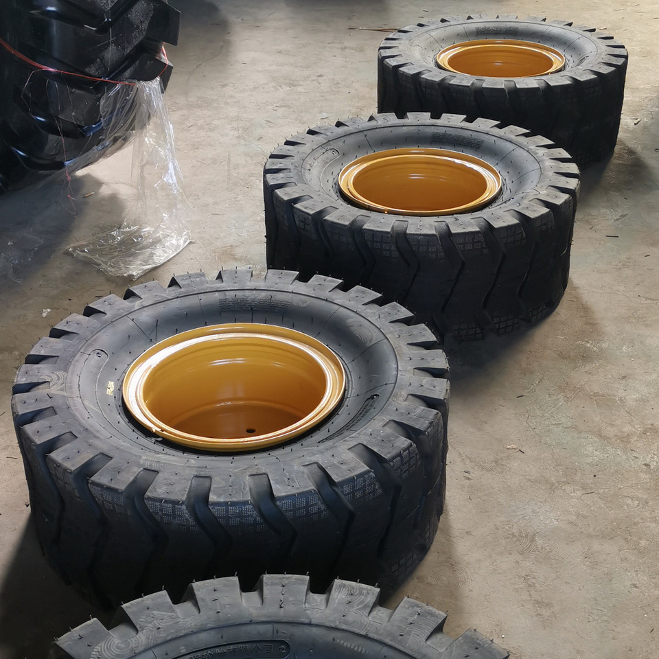 Qingdao Promising 20.5/70-16 Pneumatic Tyre Assembly for China Loader - Шина в категорії Колісні навантажувачі: фото 3 Qingdao Promising 20.5/70-16 Pneumatic Tyre Assembly for China Loader - Шина в категорії Колісні навантажувачі: фото 3