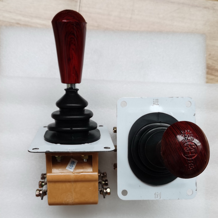 Qingdao Promising FLAND EL45 Electric Wheel Loader Forward Reverse Toggle Switch - Важіль перемикання передач в категорії Колісні навантажувачі: фото 2 Qingdao Promising FLAND EL45 Electric Wheel Loader Forward Reverse Toggle Switch - Важіль перемикання передач в категорії Колісні навантажувачі: фото 2