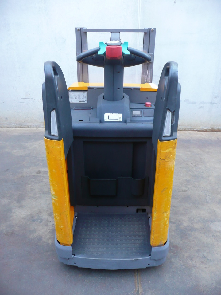 Jungheinrich ERD 220 201 ZT - Штабелер: фото 5 Jungheinrich ERD 220 201 ZT - Штабелер: фото 5