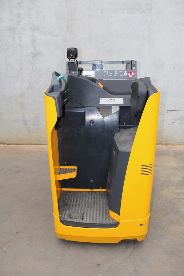 Jungheinrich ESD 120 201 ZT - Штабелер: фото 3 Jungheinrich ESD 120 201 ZT - Штабелер: фото 3