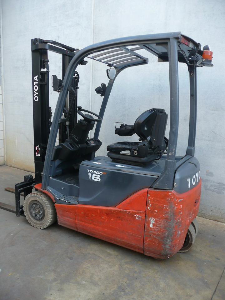 Toyota 8FBE16T - Електронавантажувач: фото 4 Toyota 8FBE16T - Електронавантажувач: фото 4