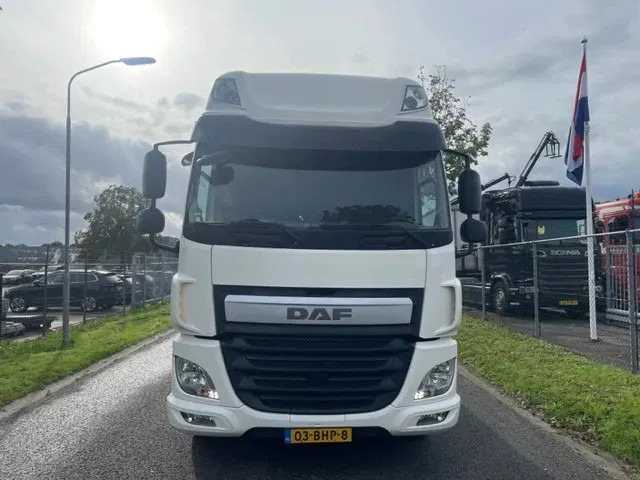 DAF CF 400 FT CF 400 Spacecab tractor head - Тягач: фото 2 DAF CF 400 FT CF 400 Spacecab tractor head - Тягач: фото 2