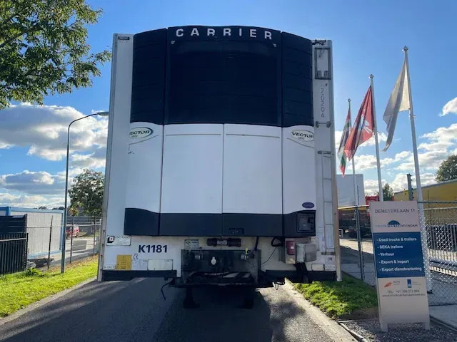 Van Eck UT-3B Steering axle 260 cm insteek Frigo carrier vector UT-3B H= 260 W= 250cm - Рефрижератор напівпричіп: фото 2 Van Eck UT-3B Steering axle 260 cm insteek Frigo carrier vector UT-3B H= 260 W= 250cm - Рефрижератор напівпричіп: фото 2