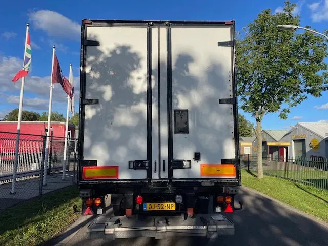 Van Eck UT-3B Steering axle 260 cm insteek Frigo carrier vector UT-3B H= 260 W= 250cm - Рефрижератор напівпричіп: фото 5 Van Eck UT-3B Steering axle 260 cm insteek Frigo carrier vector UT-3B H= 260 W= 250cm - Рефрижератор напівпричіп: фото 5