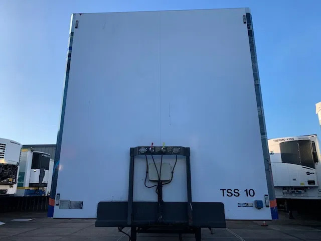 Vogelzang Closed box insulated lift axle MOT 06-2026 TOP Condition - Закритий кузов напівпричіп: фото 2 Vogelzang Closed box insulated lift axle MOT 06-2026 TOP Condition - Закритий кузов напівпричіп: фото 2