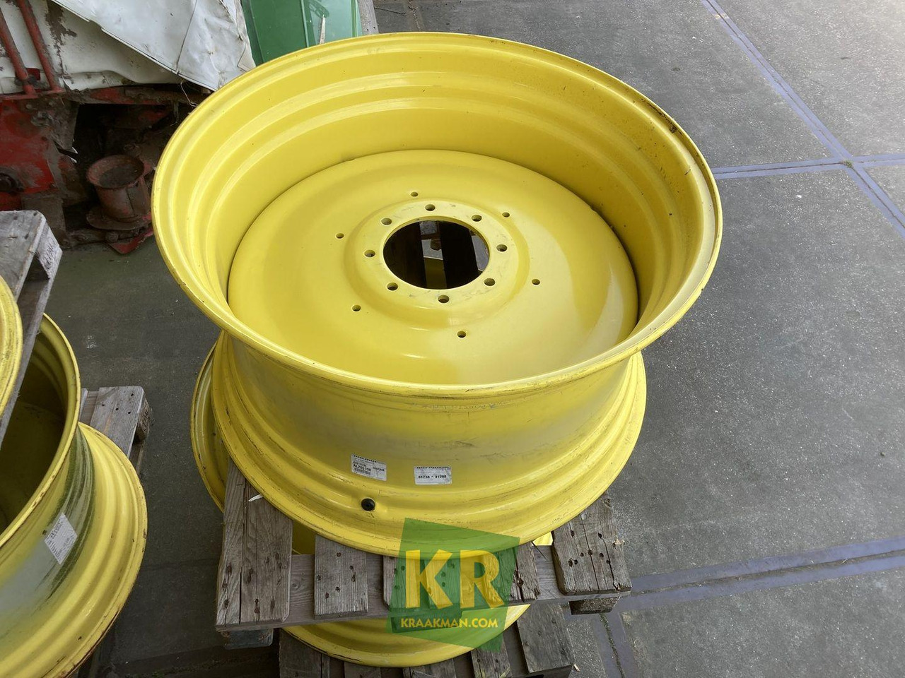 18 X 38 velg John Deere - Колісний диск в категорії Трактори: фото 1 18 X 38 velg John Deere - Колісний диск в категорії Трактори: фото 1