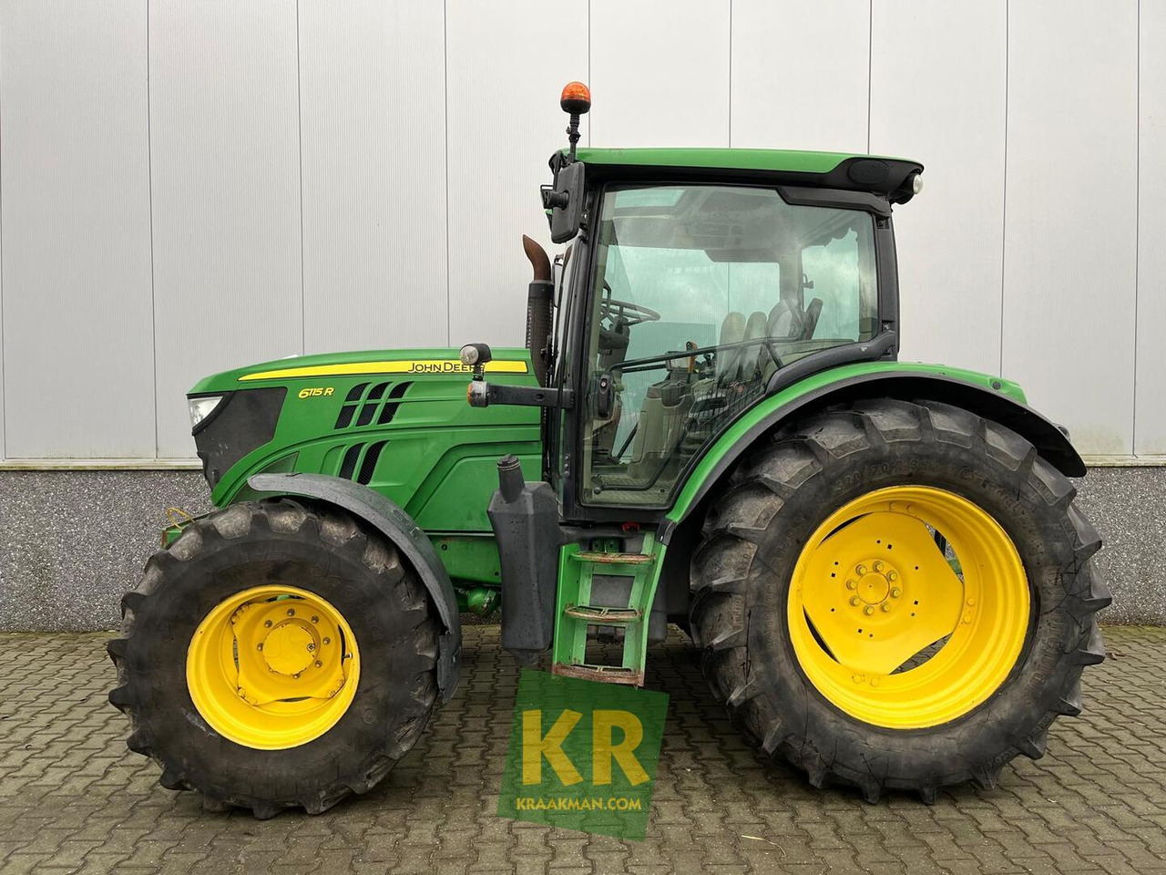 6115R John Deere - Трактор: фото 2 6115R John Deere - Трактор: фото 2