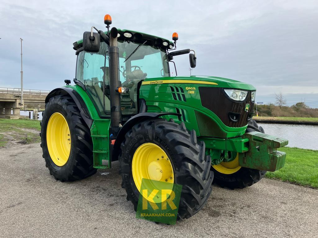 Трактор 6140R John Deere: фото 12