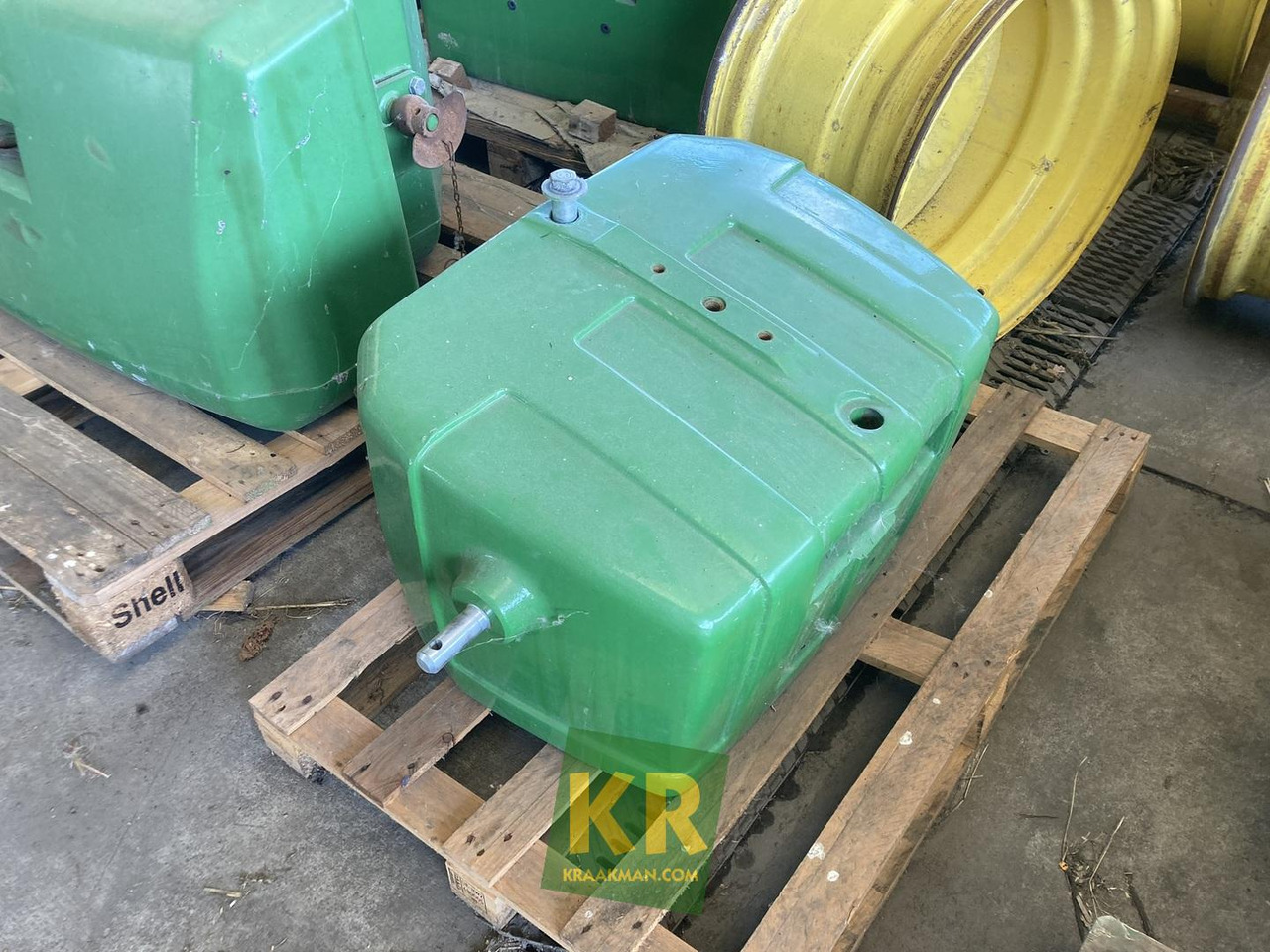 900 kg John Deere  - Противага: фото 1 900 kg John Deere  - Противага: фото 1