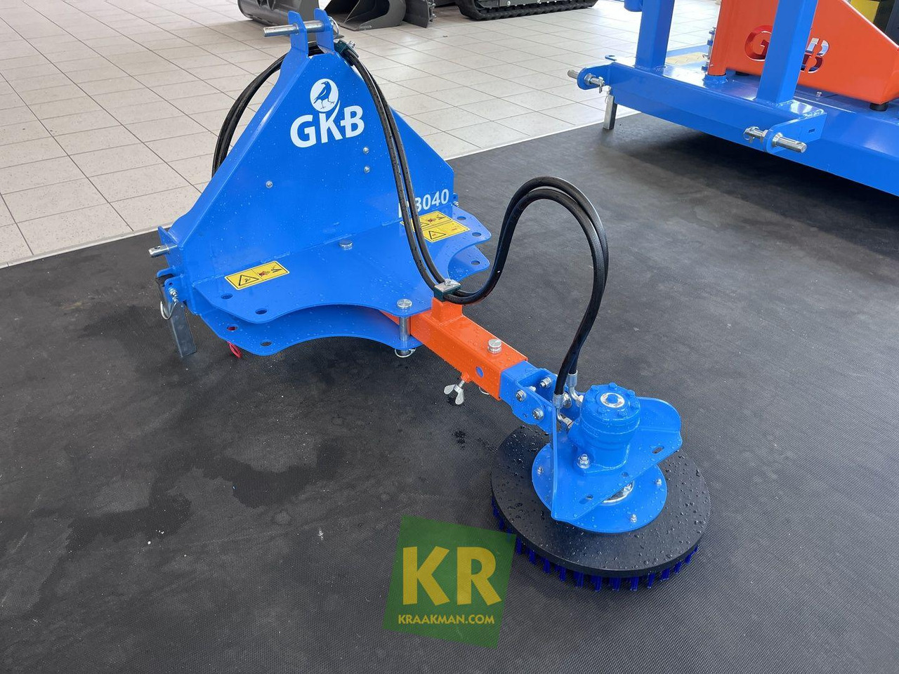 GKB Rotobrush - Техніка для саду та городу: фото 1 GKB Rotobrush - Техніка для саду та городу: фото 1