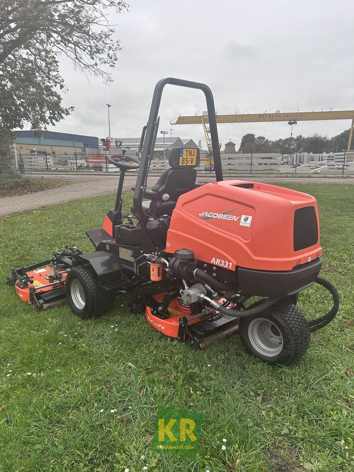 Jacobsen AR331 - Газонокосарка: фото 5 Jacobsen AR331 - Газонокосарка: фото 5