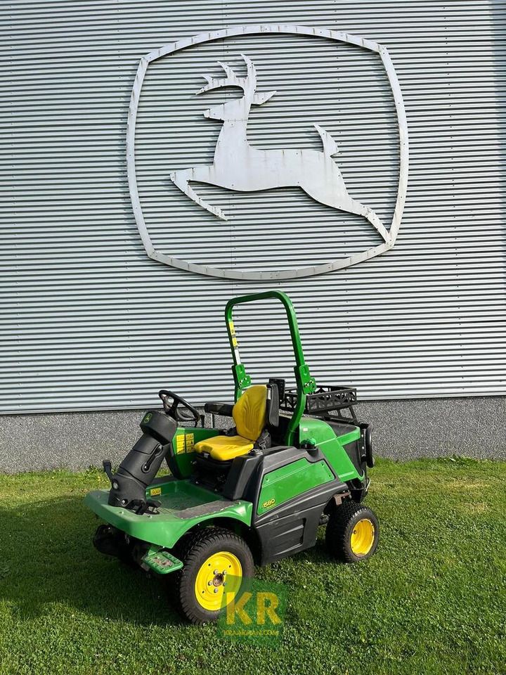 John Deere 1580 - Газонокосарка: фото 1 John Deere 1580 - Газонокосарка: фото 1