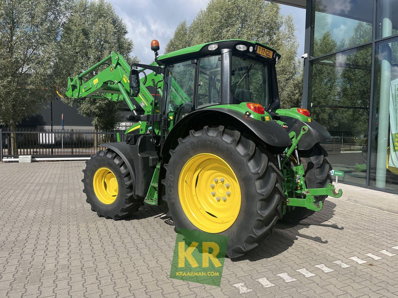 John Deere 6100M - Трактор: фото 3 John Deere 6100M - Трактор: фото 3