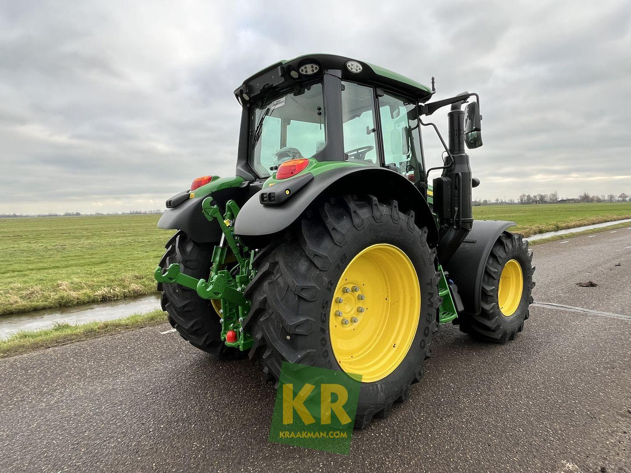 John Deere 6120M - Трактор: фото 5 John Deere 6120M - Трактор: фото 5