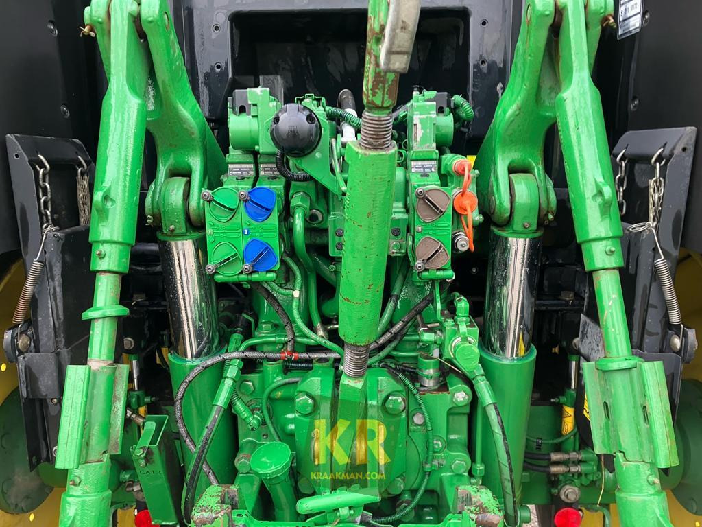 John Deere 6140R - Трактор: фото 4 John Deere 6140R - Трактор: фото 4