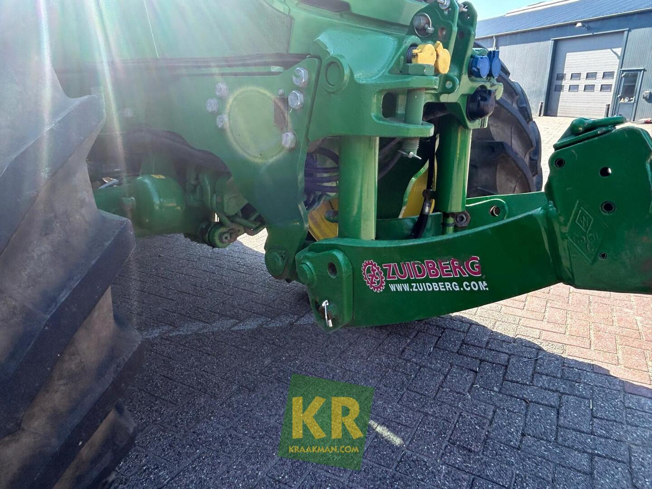 John Deere 6150R - Трактор: фото 5 John Deere 6150R - Трактор: фото 5